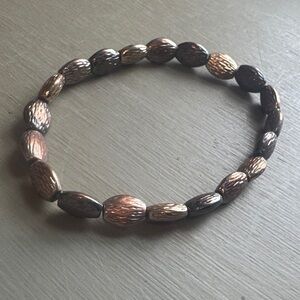 Women’s Metallic Bead Stretch Bracelet in Bronze and Gunmetal